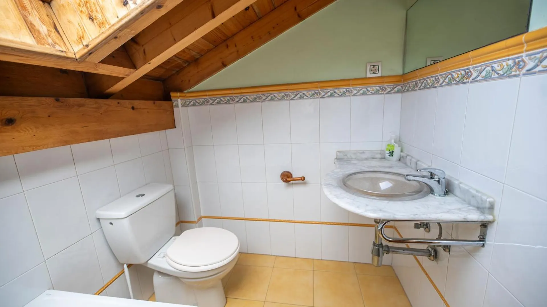 Apartamentos Cerca De La Playa Liencres 0*,  Spain